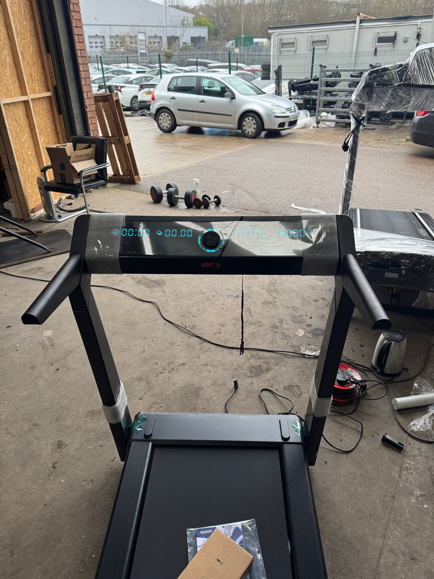 WalkSlim 920 Home Walking Foldable Treadmill with 4% incline and Max Speed 15km/h