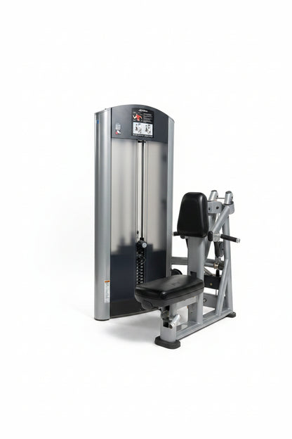 Life Fitness Signature Series Rear Deltoid Machine – Commercial Strength Machine
