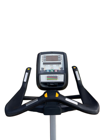 Matrix U3x Upright Commercial Exercise Bike