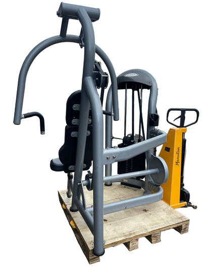 Matrix Aura G3-S10 Chest Press - Pin Loaded