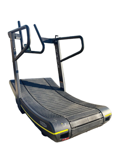 Technogym SkillMill Curved Self Power Free Runner