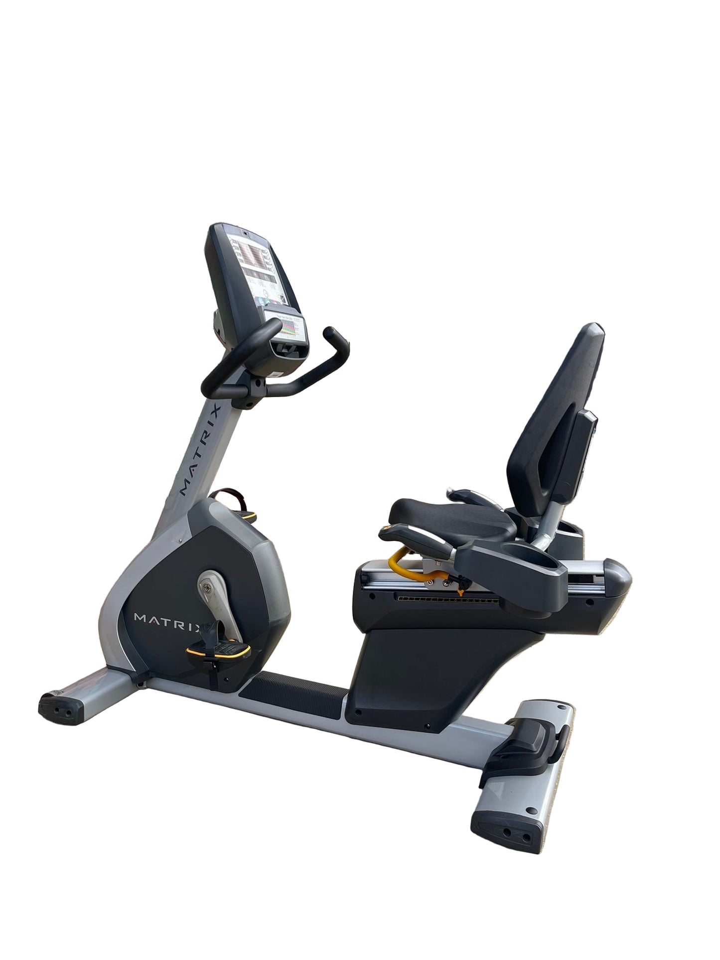 Matrix R-3x Commercial Recumbent Exercise Bikes