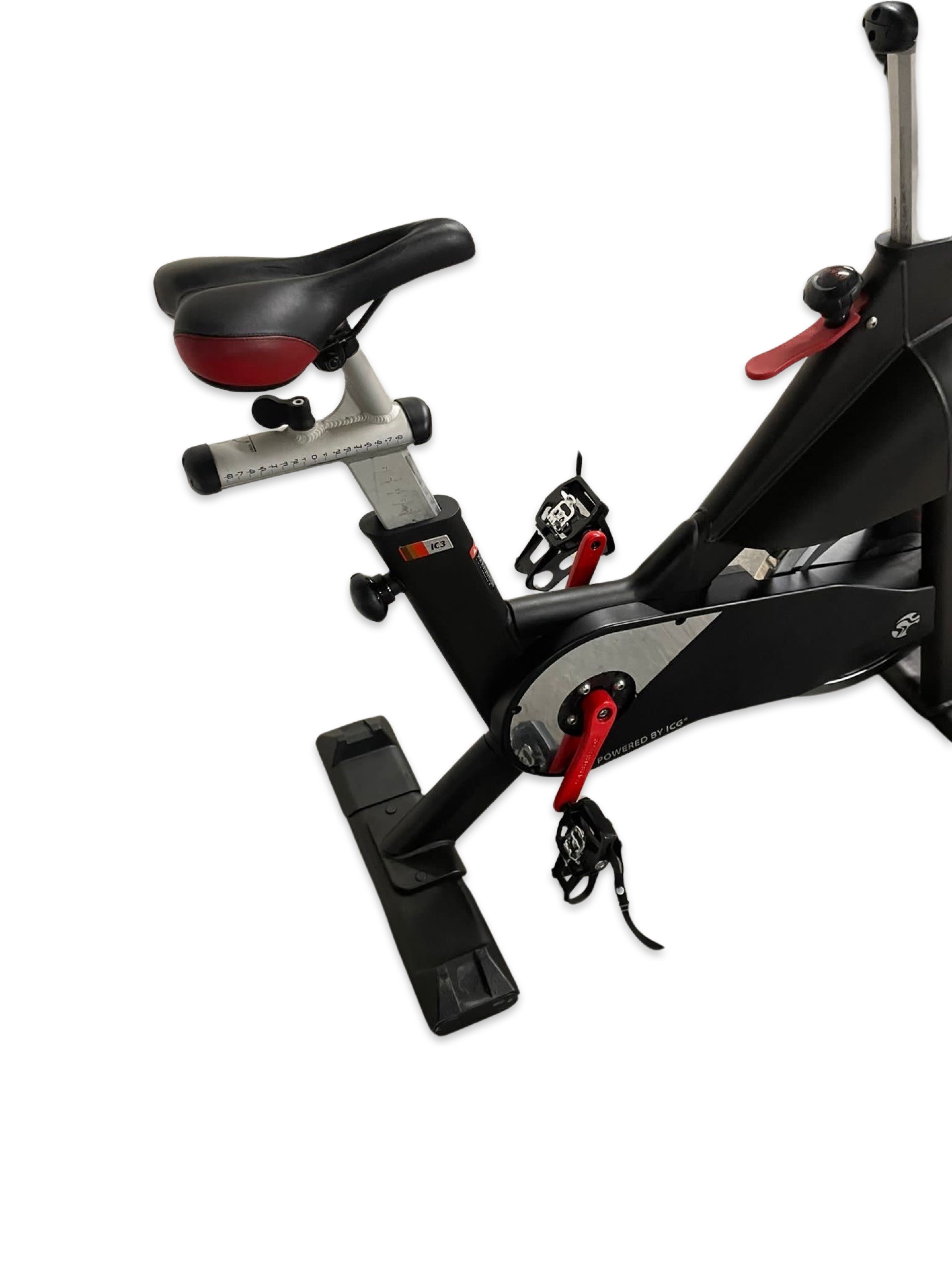 Star trac studio 3 exercise online bike