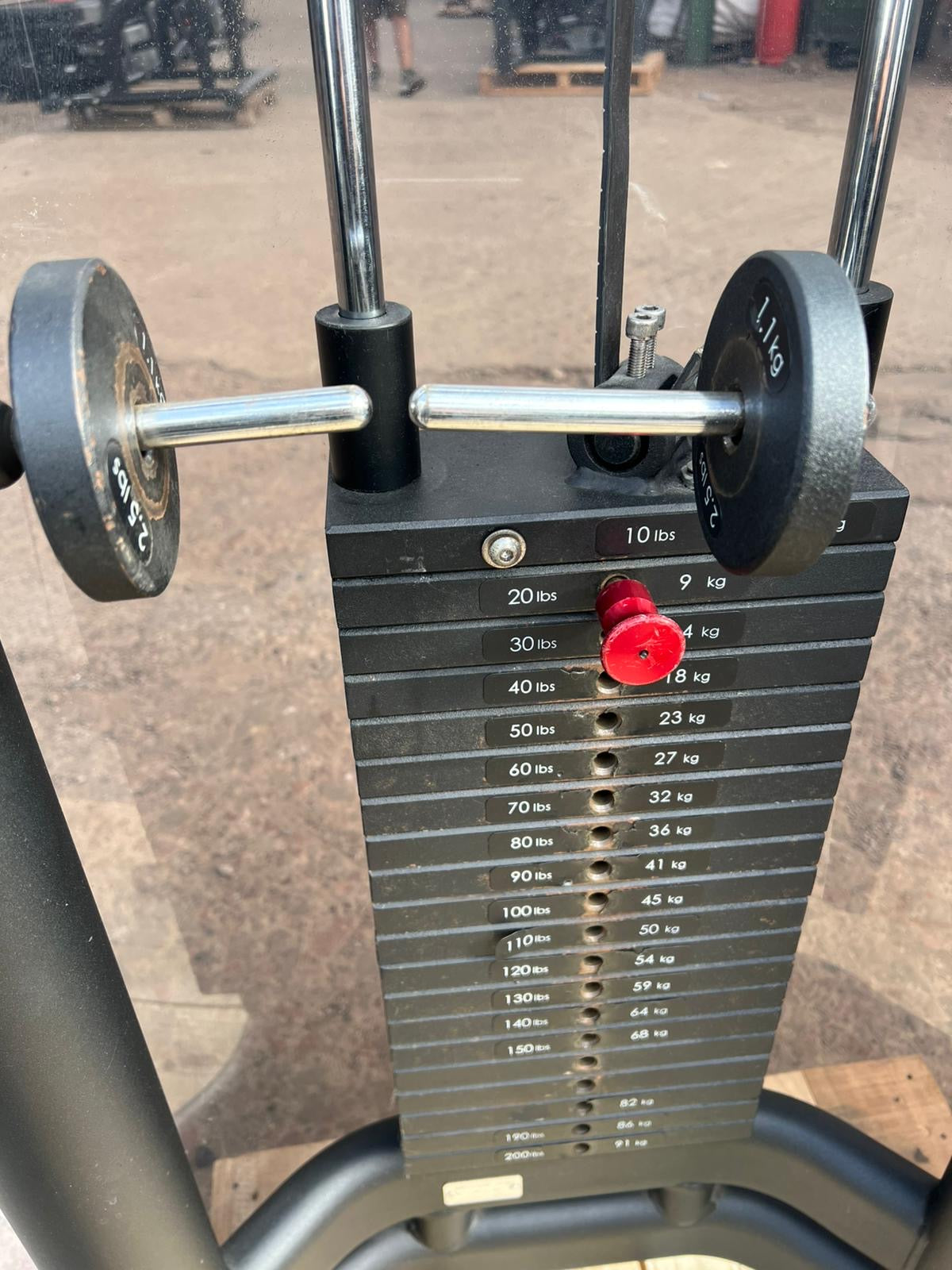 Matrix Aura G3 S21 Lateral Raise Pin loaded Machine