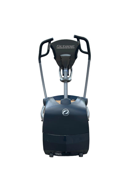 Octane Fitness LX8000 Lateral Elliptical Trainer – Commercial Cardio Machine – Used