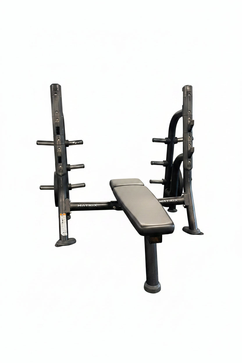 Matrix Magnum Olympic Flat Bench Press – Black (Used Condition)
