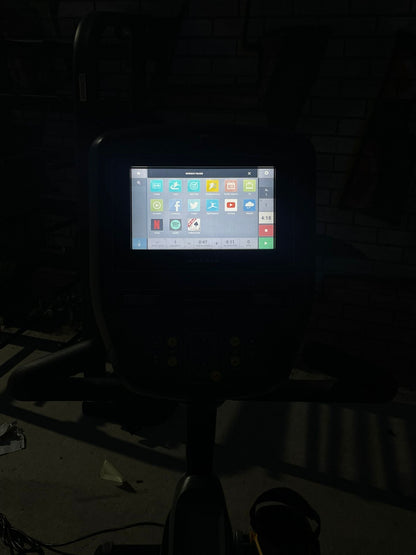 Matrix Fitness Commercial R3xe Commercial Recumbent Cycle/ Bike