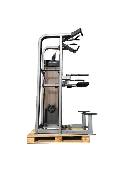 Life Fitness Pro2 Assisted Dip / Chin Machine
