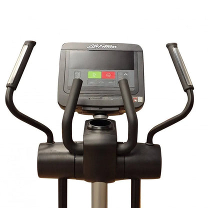 Life Fitness Integrity C Console Cross Trainer Ex-Gym