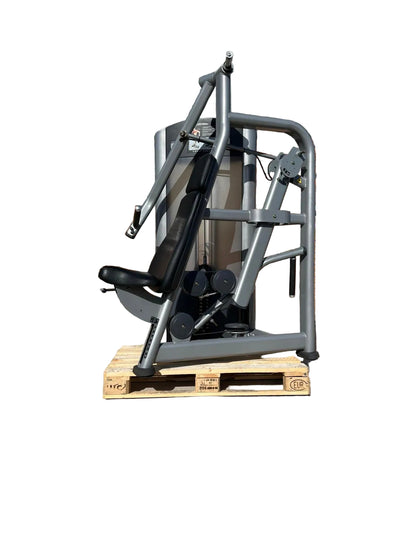 Life Fitness Signature Series Chest Press – Commercial Strength Machine