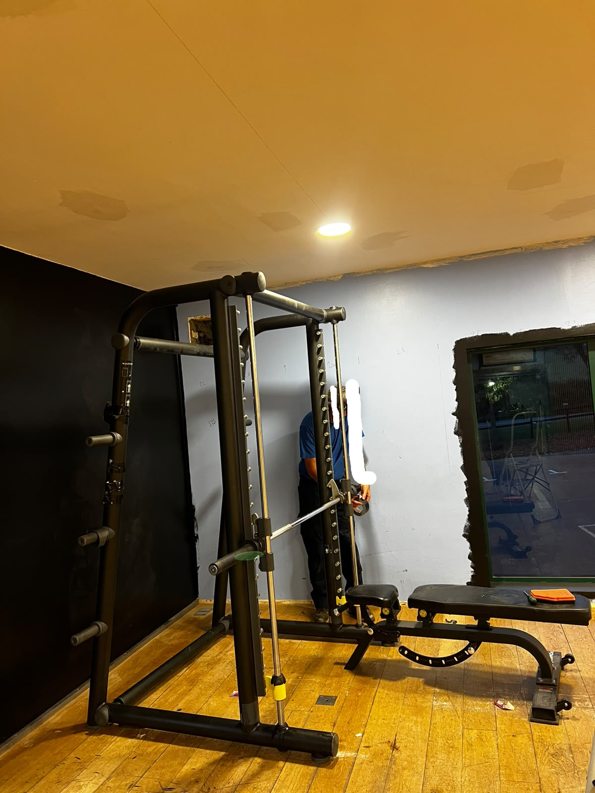 Technogym Element Series Smith Machine Black