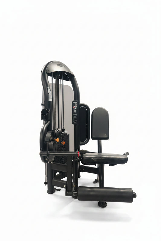 Matrix Aura G3 Leg Extension Machine – Black