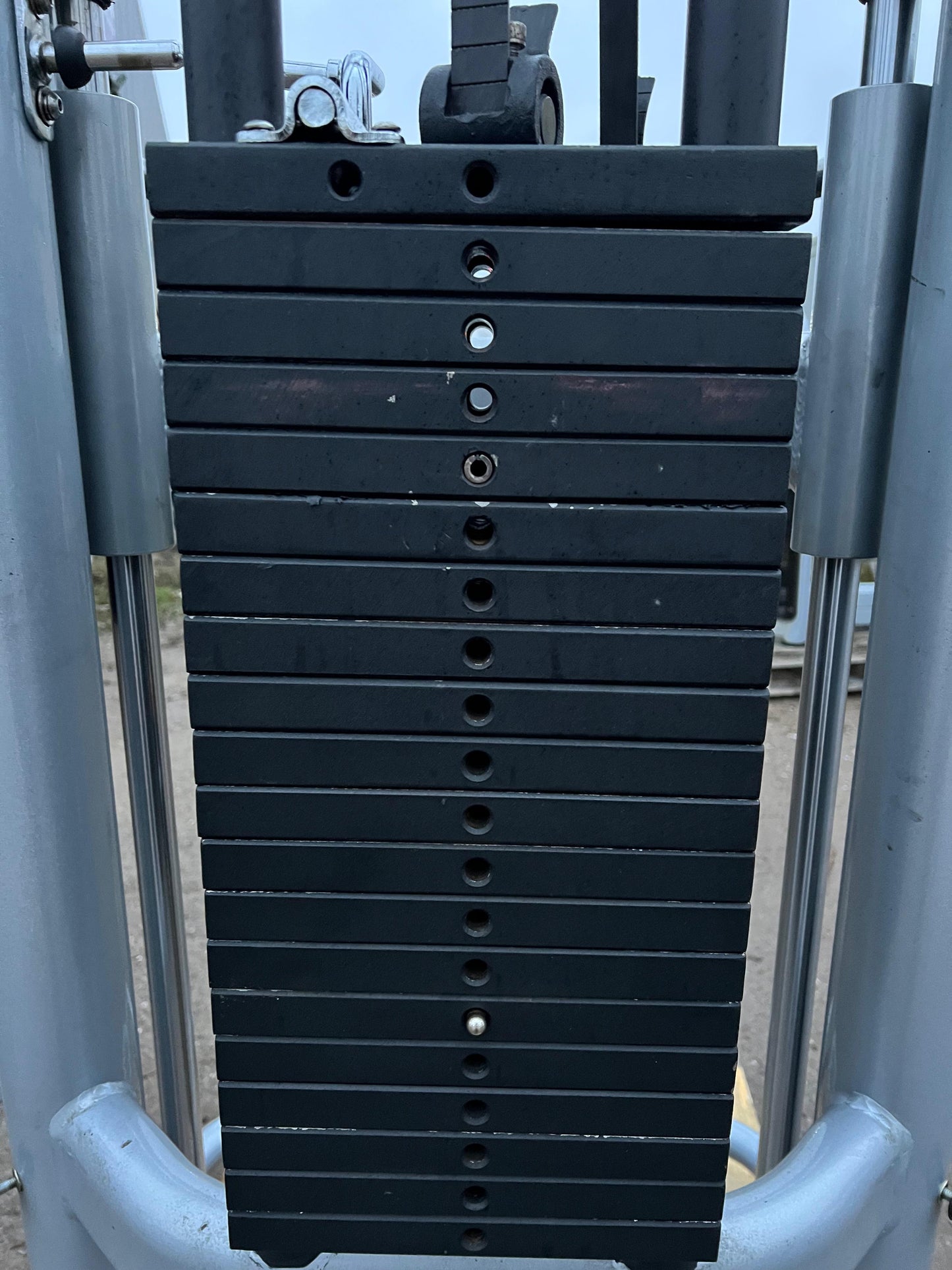 Matrix Aura G3 Assisted Chin / Dip Machine – Commercial Grade Strength Equipment