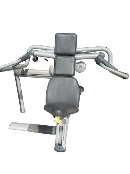 Technogym selection Line shoulder press
