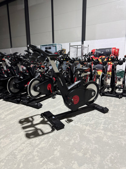 Life Fitness IC6 Studio Spin Bikes