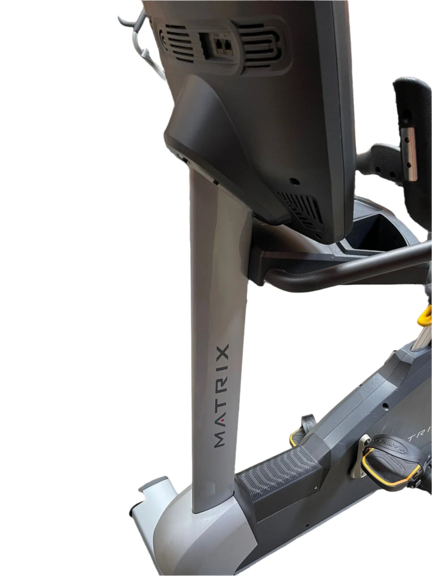 Matrix U5X Commercial Upright Self powered Black Exercise Bike