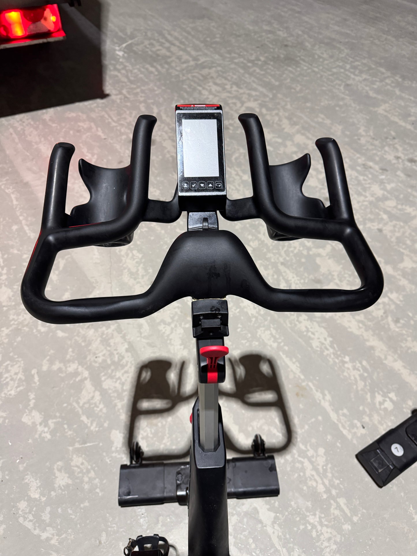 Life Fitness IC6 Studio Spin Bikes