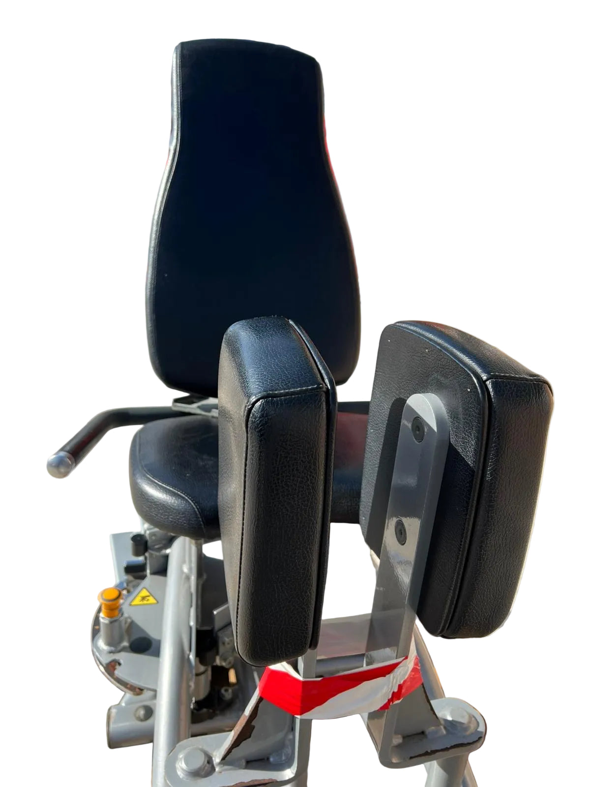 Life Fitness Optima Series Hip Abductor / Adductor – Commercial Strength Machine