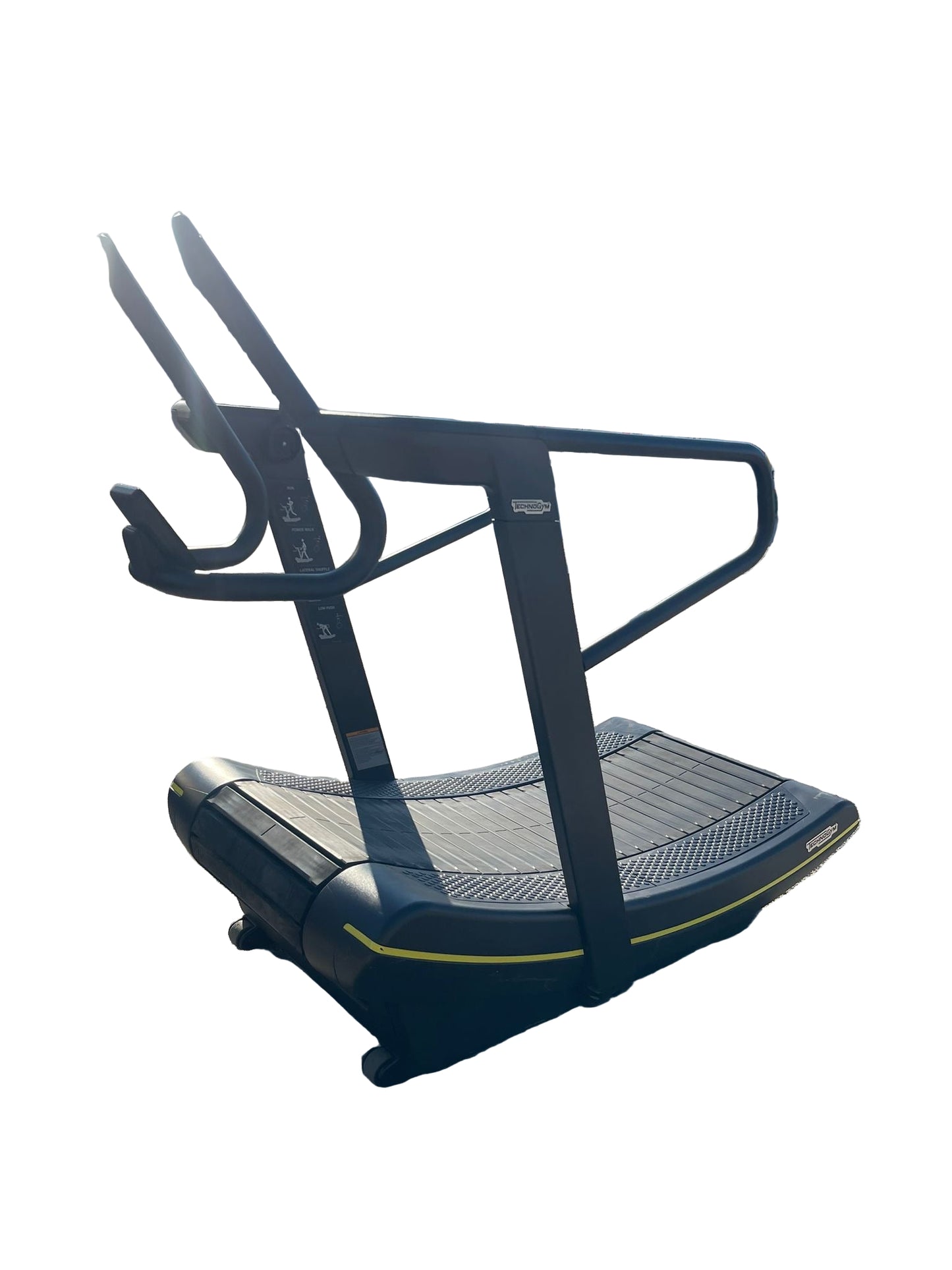 Technogym SkillMill Curved Self Power Free Runner