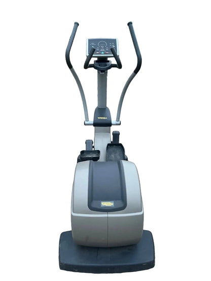 Technogym Excite+ 700i Synchro Cross Trainer