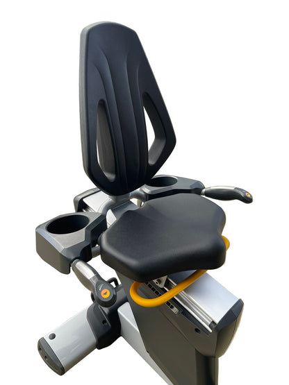 Matrix R-3x Commercial Recumbent Exercise Bikes