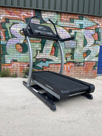 Nordictrack X11i Incline Trainer / Treamdill / Running machine