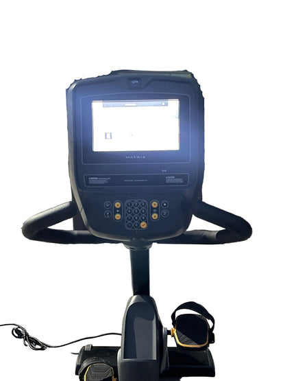 Matrix Fitness Commercial R3xe Commercial Recumbent Cycle/ Bike