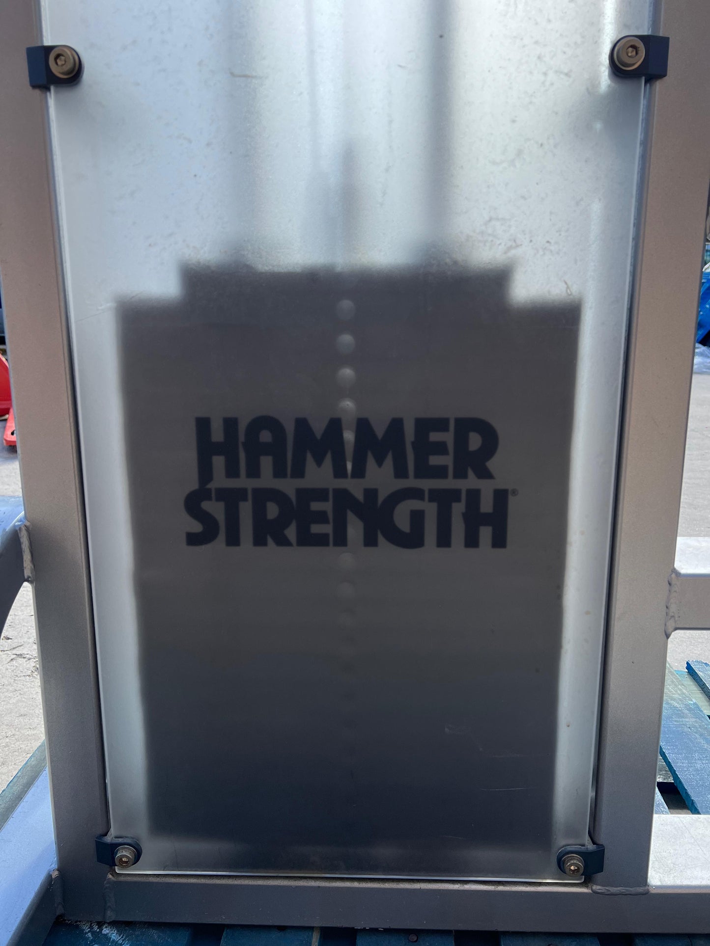 Hammer Strength Select Commercial Lat Pulldown Machine – Selectorised Pin Loaded