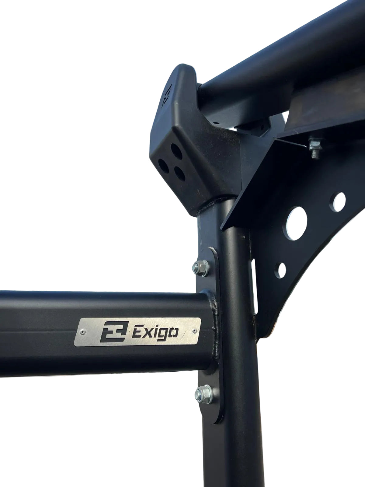Exigo Plate Loaded Low Row / Rear Delt Machine – Commercial Gym Grade