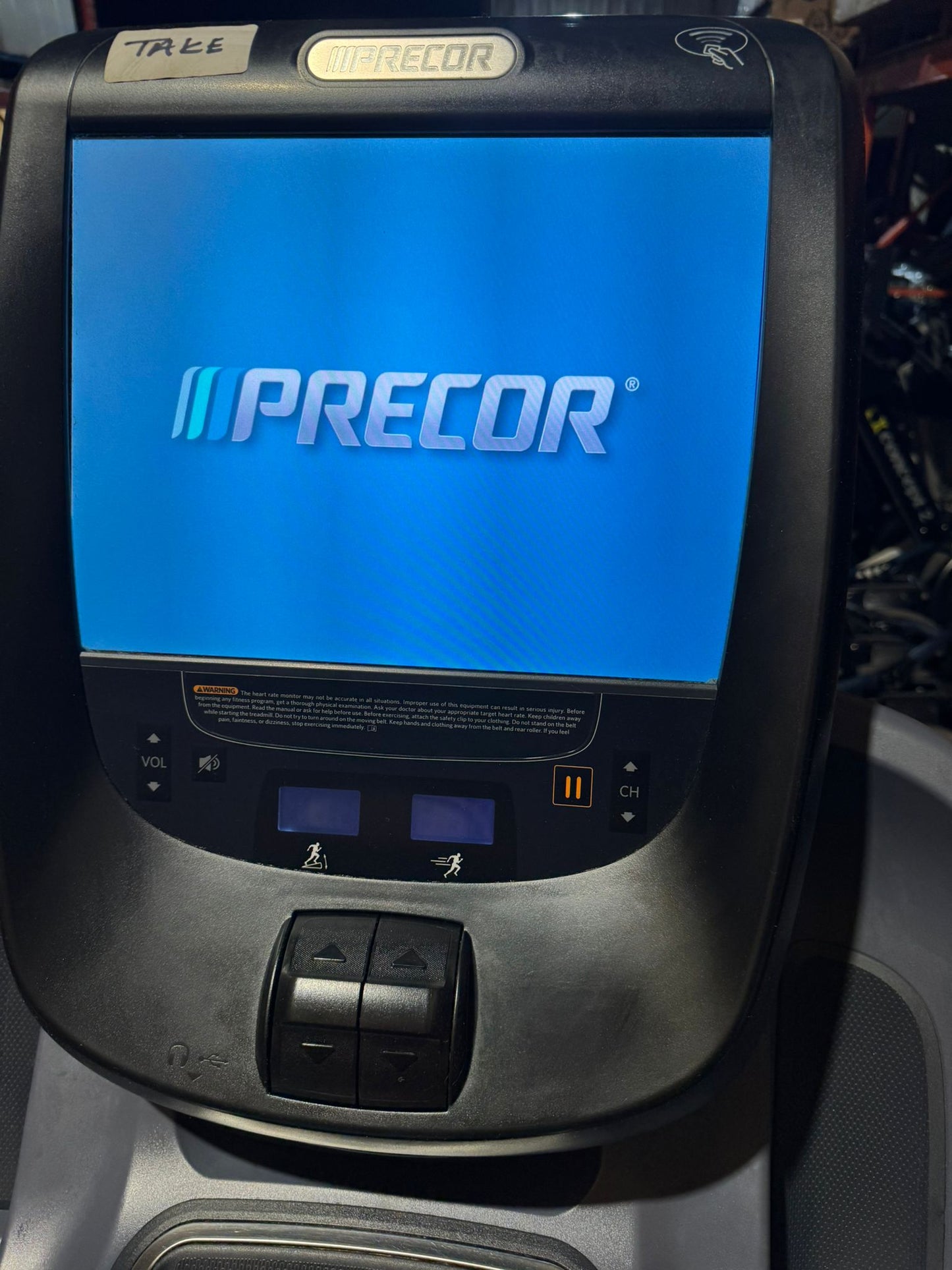 Treadmill TRM 885 With P82 Console